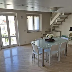 Ameli House Appartamento Arezzo